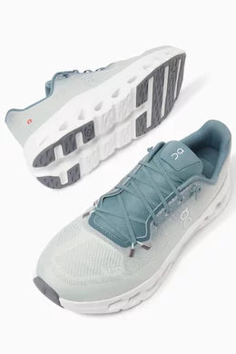 QC Cloudtilt sneakers
