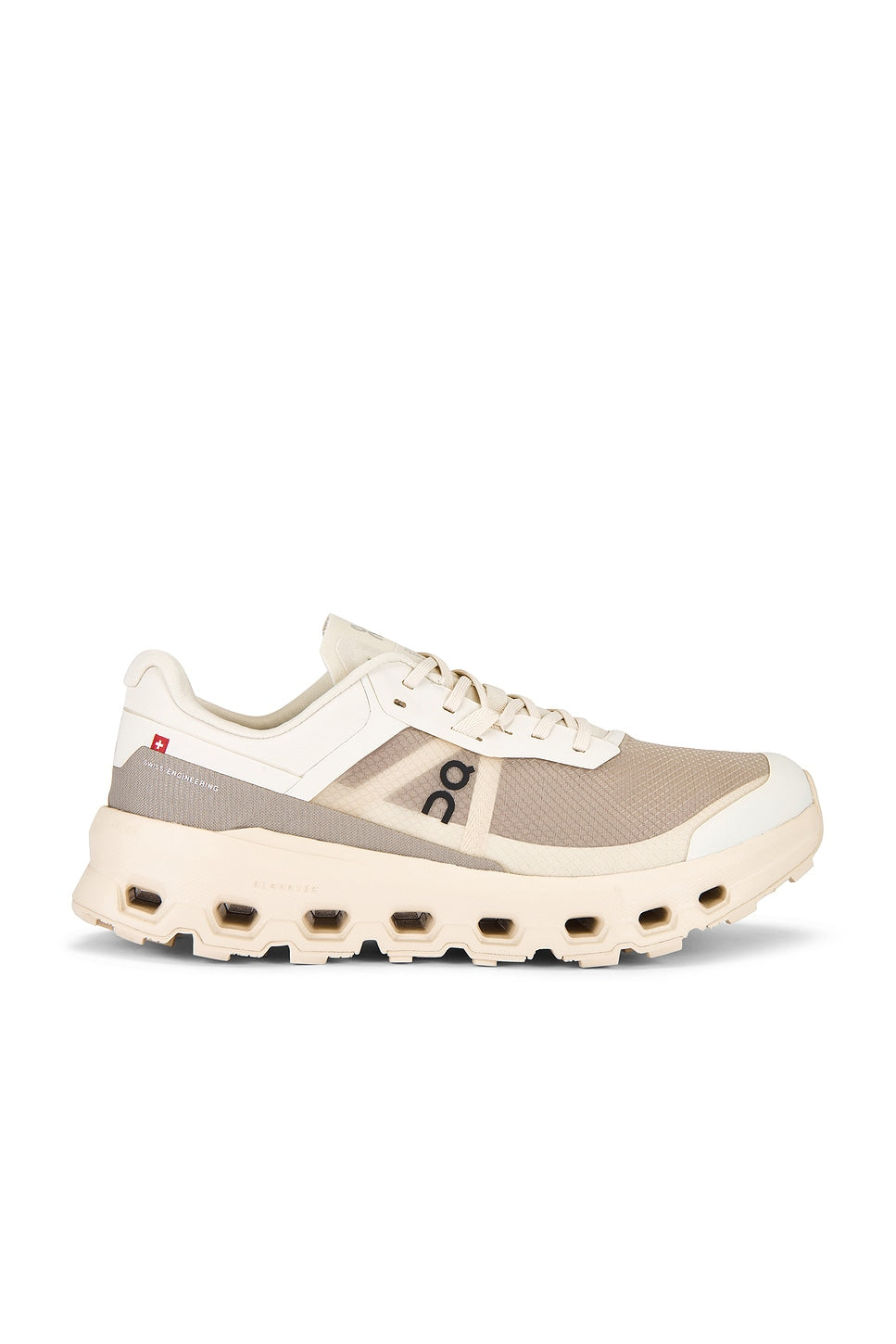 Cloudvista 2 Sneaker in Cream & Desert