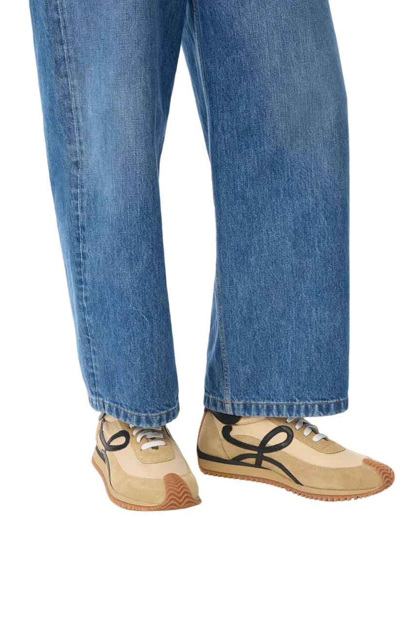 LOEWE Flow Runner Sneakers – Gold / Black