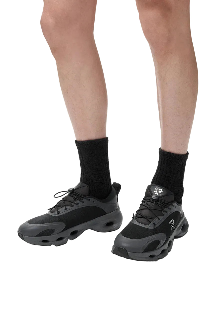 LOEWE Cloudsolo Sneakers – Black