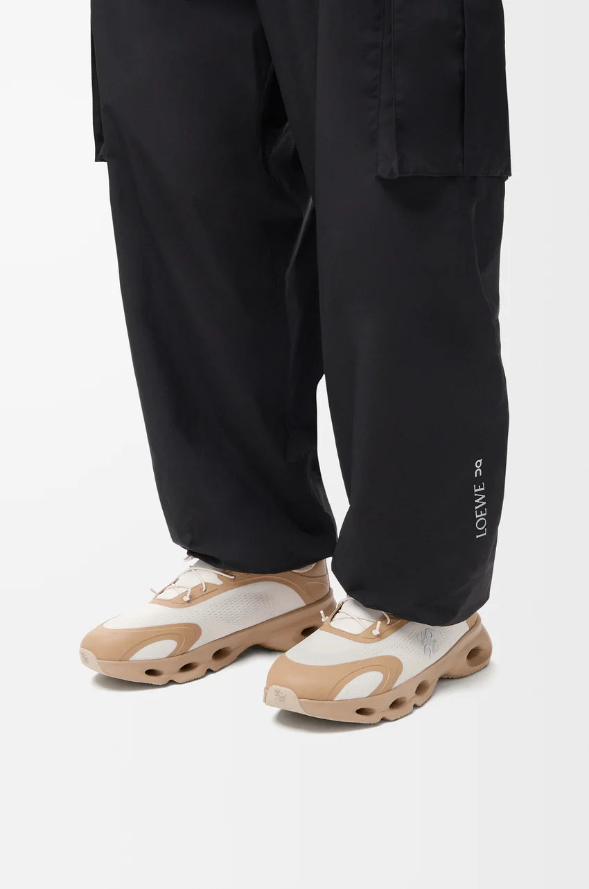 Cloudsolo Sneakers – Dark Sand / Cream